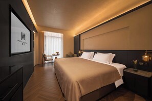 Superior Double or Twin Room, City View | Premium bedding, down comforters, minibar, individually furnished - PORTAL ART HOTEL (Chongqing)