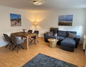 Dining - behagliche Ferienwohnung in Elstra (Elstra)