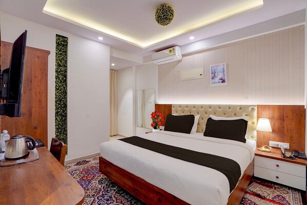 Room - Palette Hotel and Resort Manyata Tech Park (Bangalore)