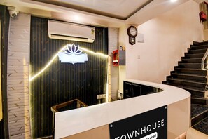 Lobby - Townhouse Civil Lines Prayagraj (Prayagraj)