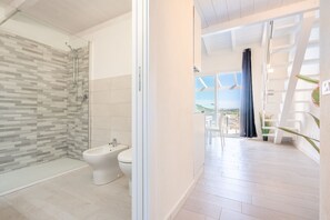 Shower, hair dryer, bidet - Affittimoderni Castelsardo - Blue Loft (Castelsardo)