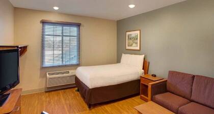 1 Bed | ADA/RI Shower/Suite/Kitchen