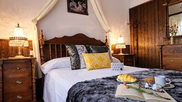 5 bedrooms, free WiFi