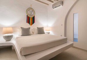 Bügeleisen/Bügelbrett, Reisekinderbett, kostenloses WLAN, Bettwäsche