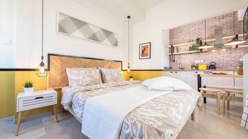 1 habitación, tabla de planchar con plancha, wifi gratis y ropa de cama
