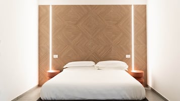 1 quarto, escrivaninha, Wi-Fi de cortesia, roupa de cama