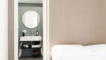 Bureau, Wi-Fi gratuit, draps fournis