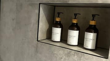 Apartemen Basic | Fasilitas kamar mandi