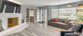 Legoland & Lakes Pool Home | Pet Friendly
