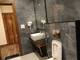 Shower, towels, soap, shampoo