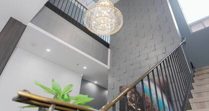Modern Hotel Rooms in Winnipeg, Steps from McPhillips Casino, Great Value