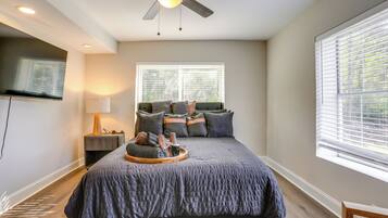 3 bedrooms, internet, bed sheets