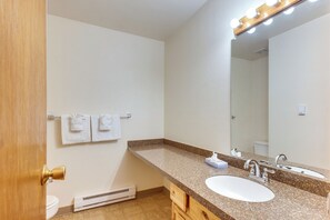 Hair dryer, towels - Mtn Base w/ Hot Tub Access Near Winter Park Resort (Winter Park)