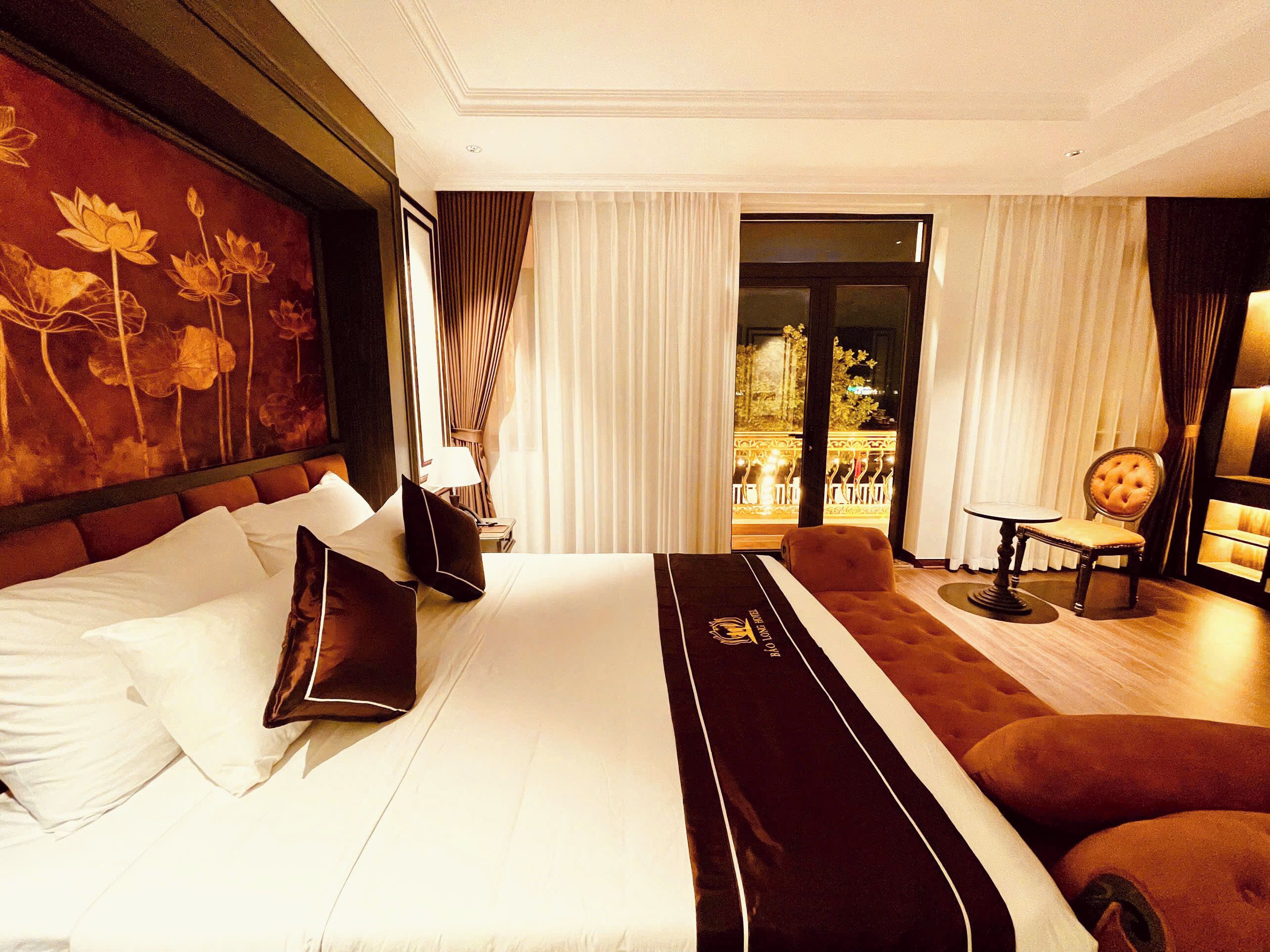 Family Double Room, Balcony, River View