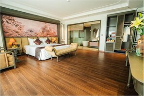 Deluxe Double Room Single Use