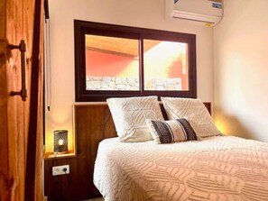1 bedroom, WiFi - Tiny house with private pool (Saint-Paul)