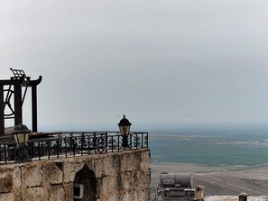 Front of property – evening/night - ŞEHRİZADE KONAK OTEL (Mardin)