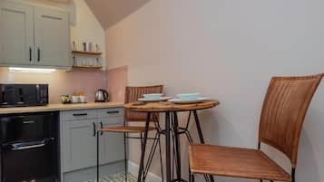 Luxury-Doppelzimmer, 1 King-Bett | Eigene Küche