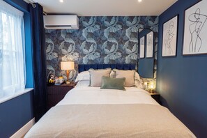 Habitación doble Confort | Decoración personalizada y muebles diferentes 