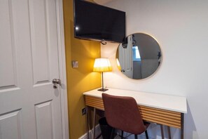 Deluxe Twin Room | Interior - The Station at Shustoke (Coleshill)