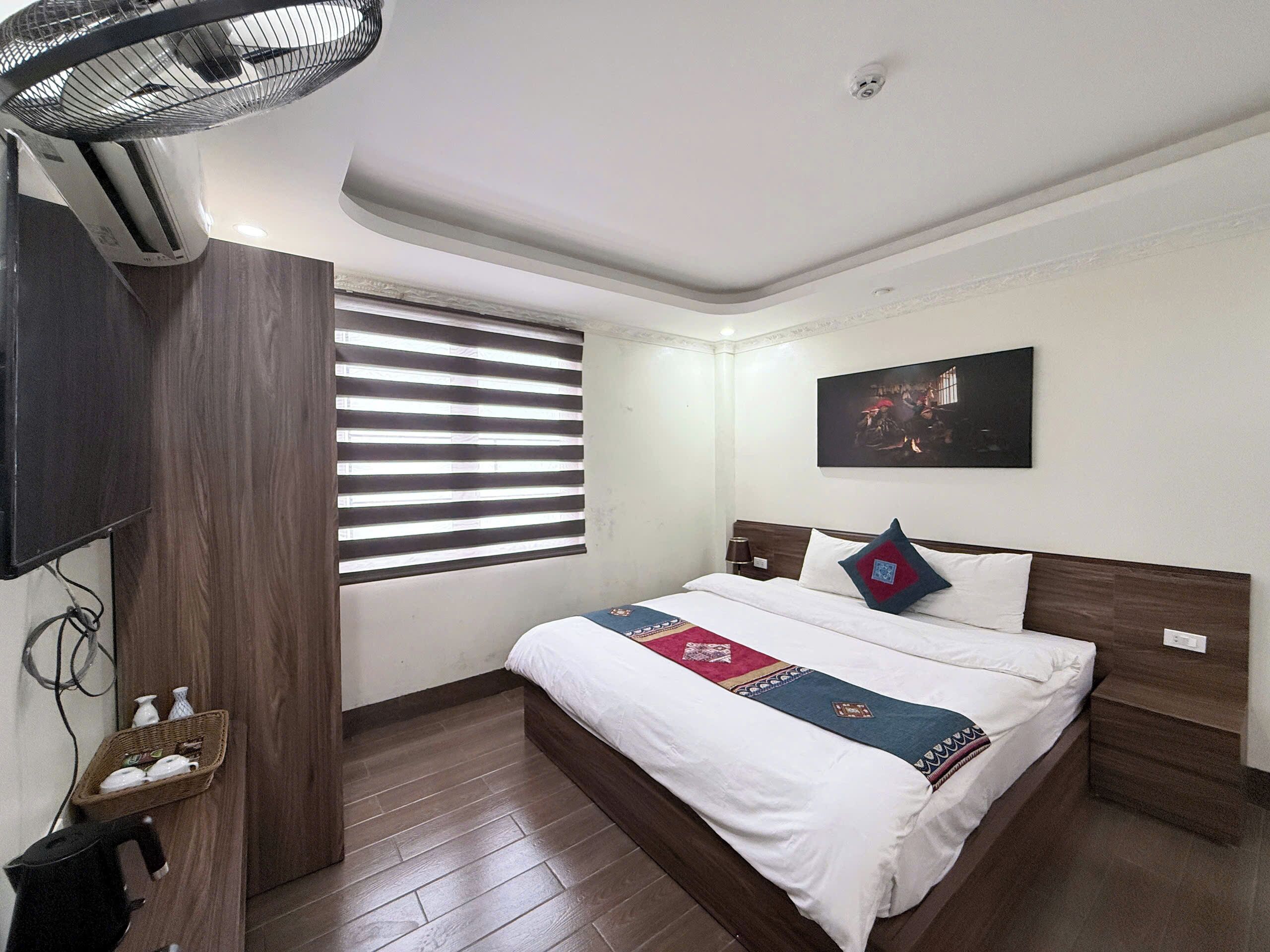 Deluxe Double Room, City View