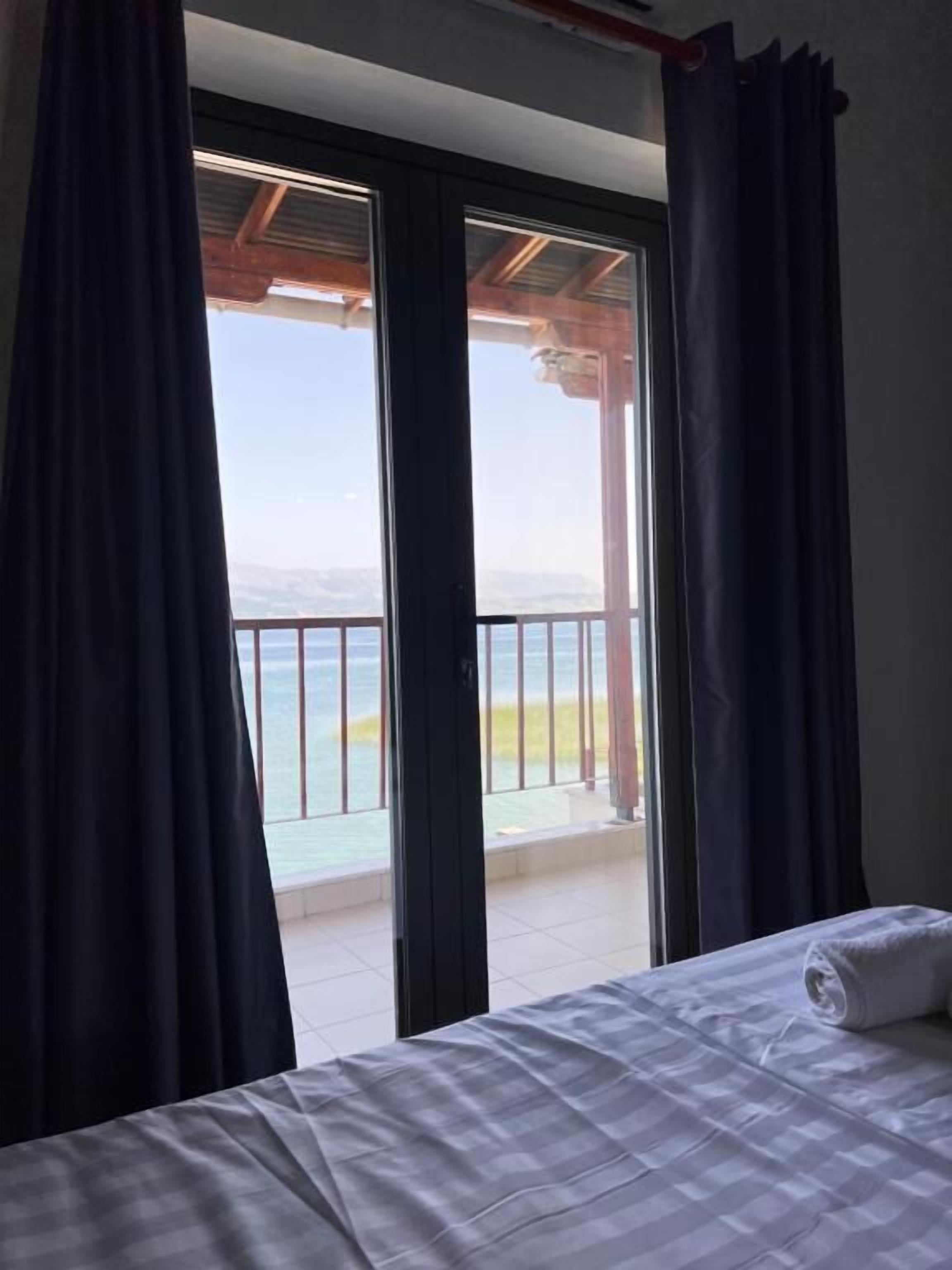 Double Room, Balcony, Lake View | Free WiFi