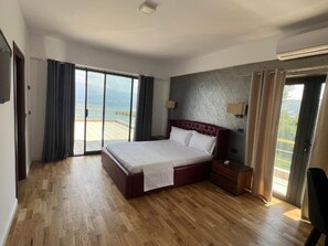 Deluxe Double Room, Balcony, Lake View | Free WiFi - Hotel Victoria (Udenisht)