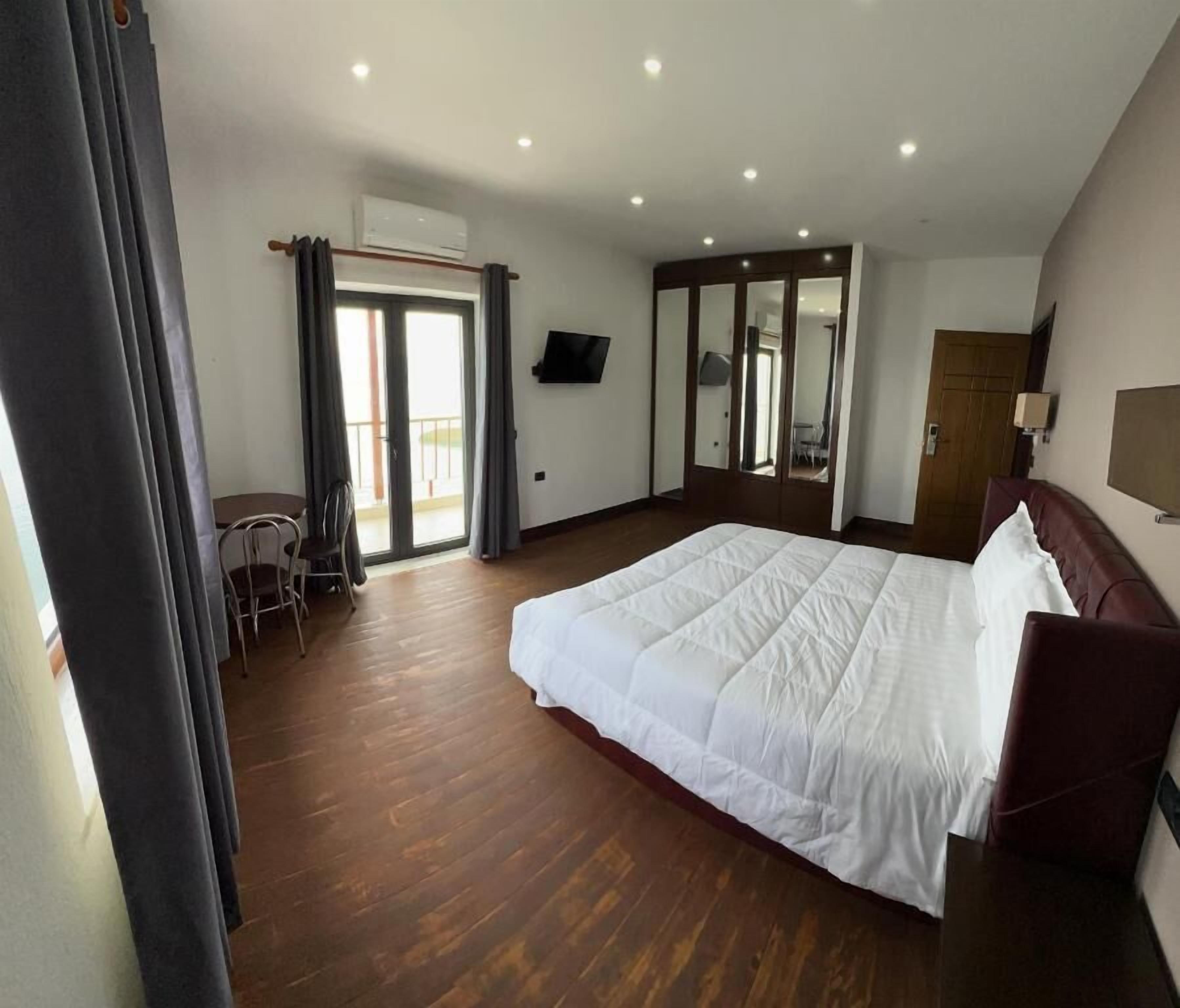 Doppelzimmer, Balkon, Seeblick