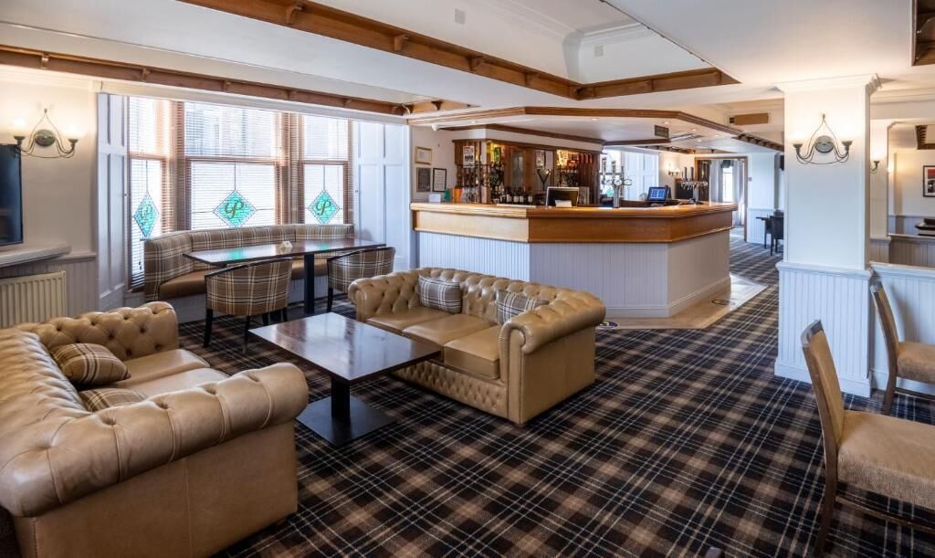 بار (في المنشاة)