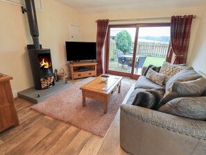 Living area - Orcaber Farm Retreat (Lancaster)