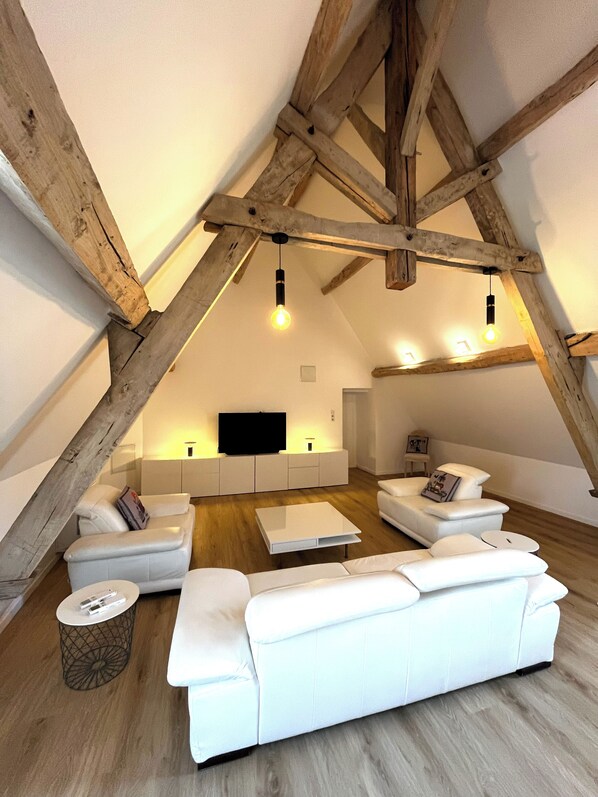 Suíte luxo, para não fumantes, vista para o jardim