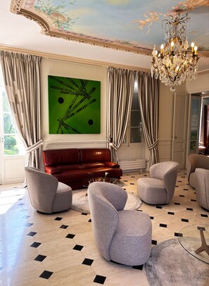 Imagem sem classificação, 2 de 30, botão