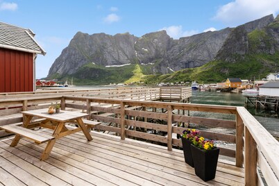Amaliebua - Reine rorbu, Lofoten