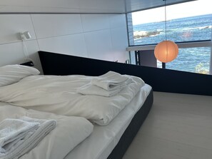 Wi-Fi de cortesia, roupa de cama