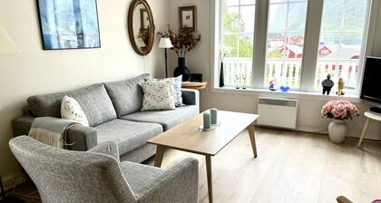 Koselig nyrestaurert hus med flott utsikt!