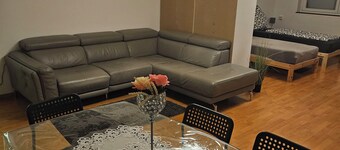 PremiumHome 1