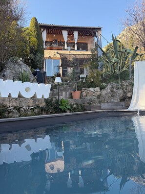 Pool - Spacious 5-bedroom villa, sea view, swimming pool,in adorable Saint-Jeannet (Saint-Jeannet)