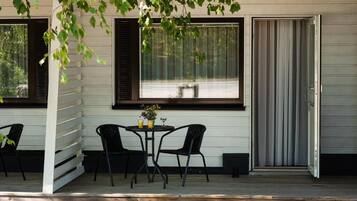 Studio, non-fumeurs, coin cuisine | Restauration extérieure