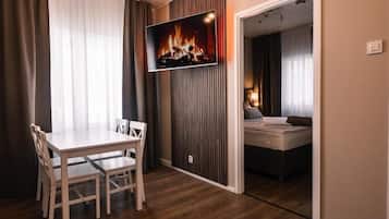 Familienzimmer, Nichtraucher, Kochnische | Speisen