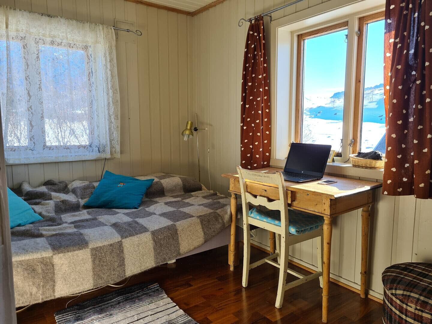 Wi-fi (inkludert) og sengetøy
