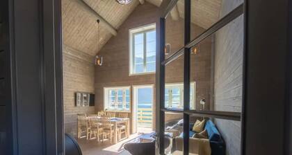 Reine sea view cabin