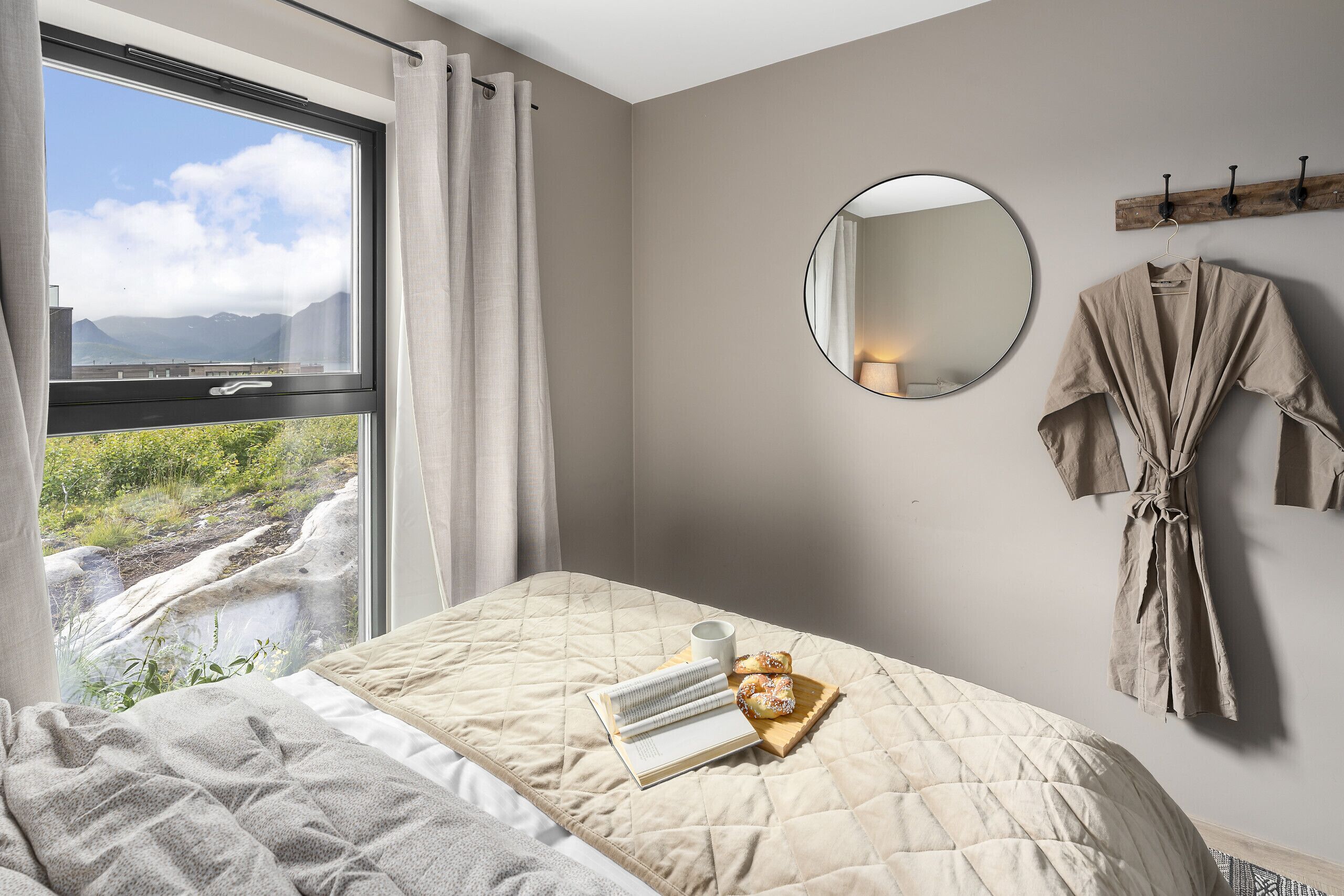 4 chambres, fer et planche à repasser, Wi-Fi gratuit, draps fournis