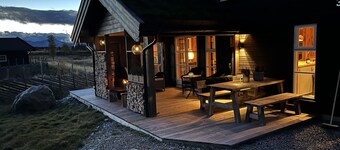 New and great family cabin on Golsfjellet