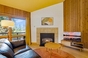 TV, fireplace - Modern Bend Getaway Near Downtown + Pool & Hot Tub (Bend)