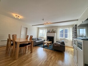 TV - Family-friendly apartment for rent at Golsfjellet (Gol)