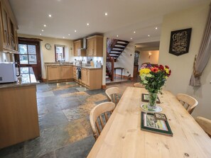 Dining - Orcaber Farm Barn (Lancaster)