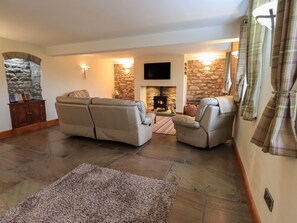 Interior - Orcaber Farm Barn (Lancaster)
