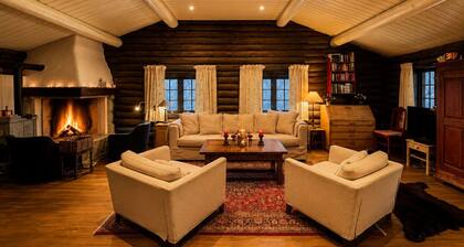 Large, cozy, and spacious cabin in Geilo