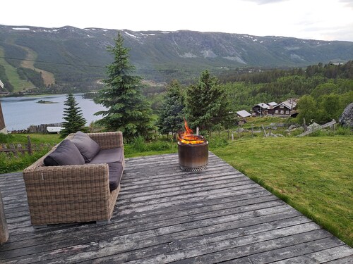 Charming mountain retreat in Sudndalen