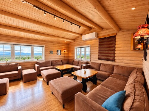 Red Cross Cabin at Golsfjellet – Spacious mountain lodge